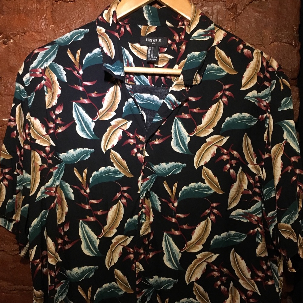 🌴F21 Men’s Shirt🌴